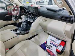 تۆیۆتا لاند کروزەر